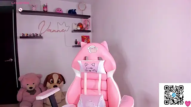 Vannessa  Shy online show from March 2026 09:39:01 PM