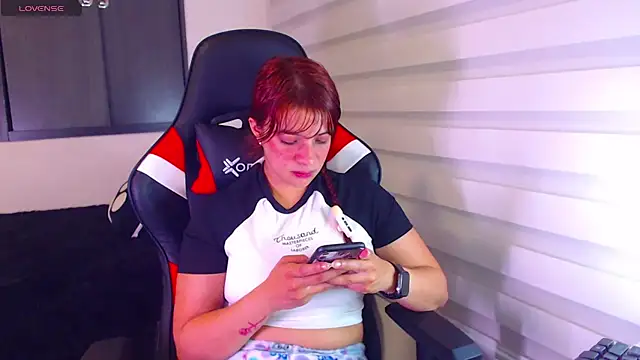 Vannessa  Shy online show from April 2026 12:40:01 AM