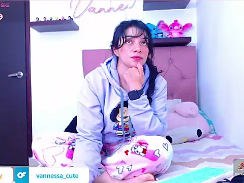 Vannessa  Shy online show from October 2025 01:26:01 AM