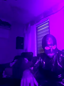 Crystalbitchx online show from November 2025 06:19:01 AM