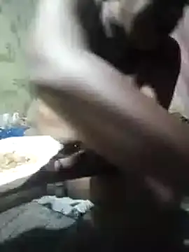 Snapshot of Alora-shine chatting on February 2025 02:04:02 PM Alora-shine online show from February 2025 02:04:02 PM