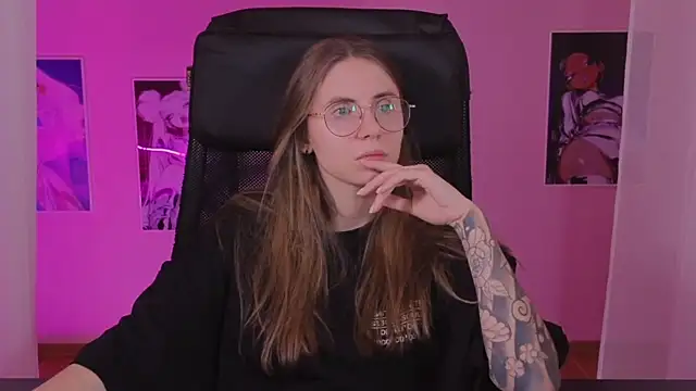 Snapshot of _AnnaStark_ chatting on March 2025 08:10:02 PM AnnaStark online show from March 2025 08:10:02 PM