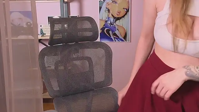  AnnaStark  online show from January 2026 08:29:01 PM