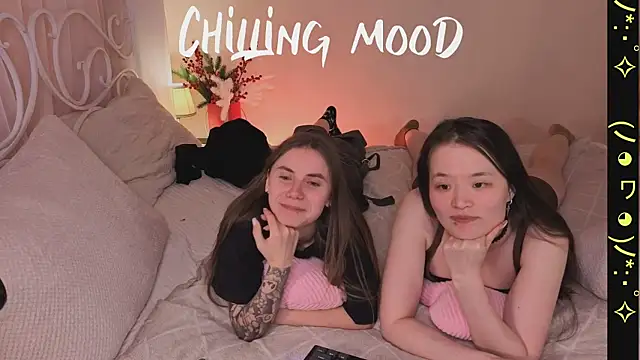 Snapshot of _AnnaStark_ chatting on November 2025 08:52:02 PM AnnaStark online show from November 2025 08:52:02 PM