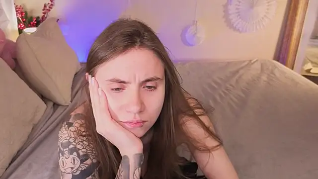  AnnaStark  online show from December 2025 08:22:01 PM