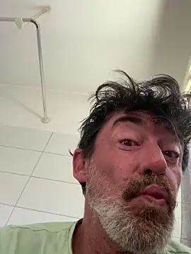 Snapshot of maxximere chatting on February 2026 01:55:01 PM maxximere online show from February 2026 01:55:01 PM