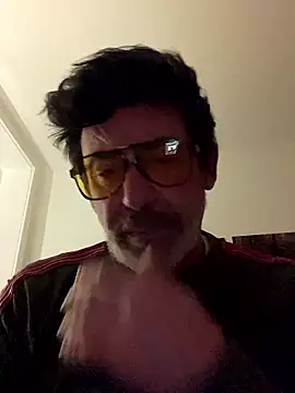 Snapshot of maxximere chatting on February 2026 01:38:01 AM maxximere online show from February 2026 01:38:01 AM