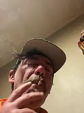 Snapshot of maxximere chatting on February 2026 07:25:01 PM maxximere online show from February 2026 07:25:01 PM