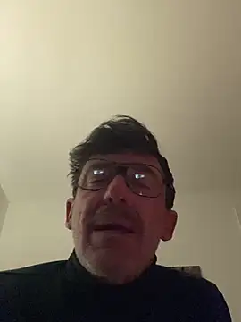 maxximere online show from March 2026 10:55:01 PM