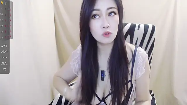 AkinLocal online show from October 2025 07:42:01 AM