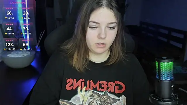 XNirvanaX online show from November 2025 02:45:02 AM