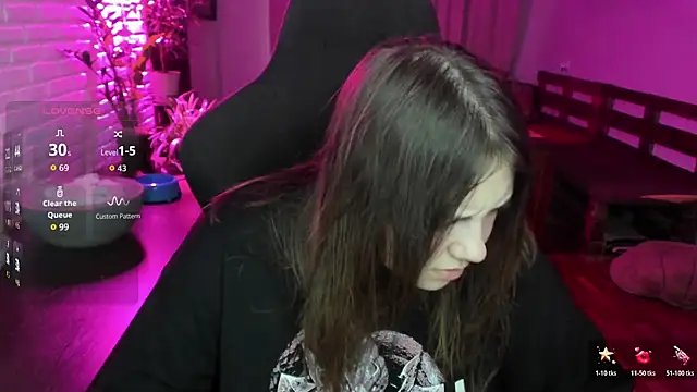 XNirvanaX online show from March 2026 04:23:01 AM