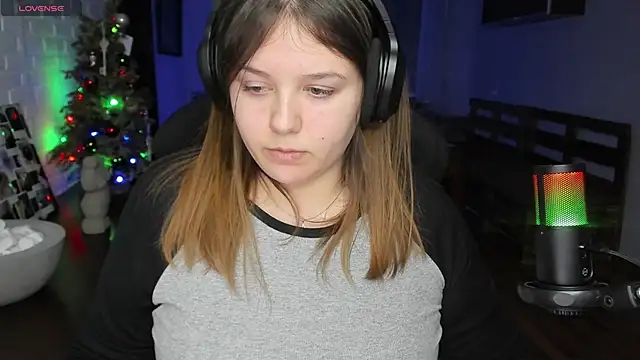 XNirvanaX online show from January 2025 03:40:01 AM