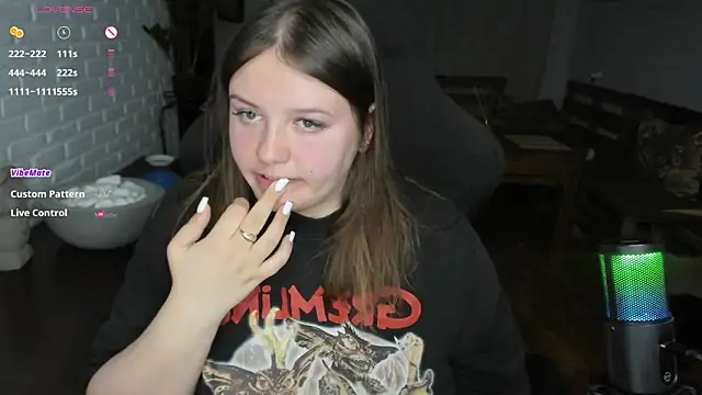 XNirvanaX online show from April 2026 03:19:02 AM