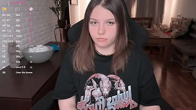 XNirvanaX online show from April 2026 05:19:02 AM