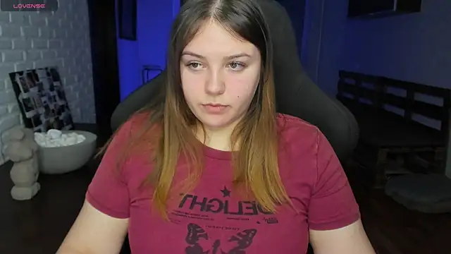 XNirvanaX online show from February 2025 02:33:01 AM