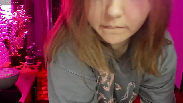 XNirvanaX online show from December 2025 04:05:02 AM