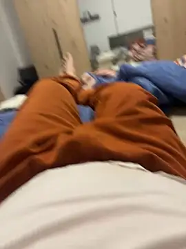 Snapshot of alex21017 chatting on February 2025 12:29:01 AM alex21017 online show from February 2025 12:29:01 AM