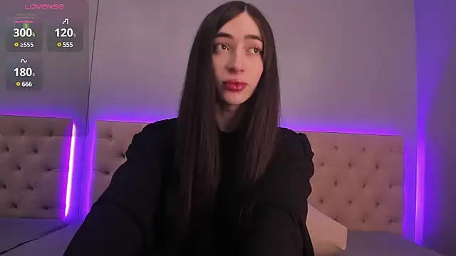 Snapshot of NickieRainer chatting on February 2025 02:15:01 PM NickieRainer online show from February 2025 02:15:01 PM
