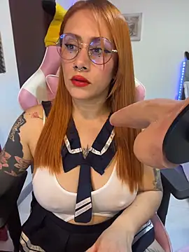 Luna Paris  online show from May 2026 09:57:01 PM