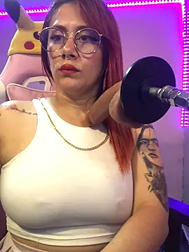 Snapshot of Luna_Paris_ chatting on February 2025 03:31:02 AM Luna Paris online show from February 2025 03:31:02 AM