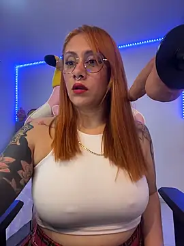 Luna Paris  online show from February 2026 11:26:01 PM