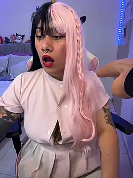 Snapshot of Luna_Paris_ chatting on March 2026 02:31:02 PM Luna Paris online show from March 2026 02:31:02 PM