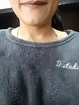 Beautiful xxo online show from March 2025 09:02:02 AM