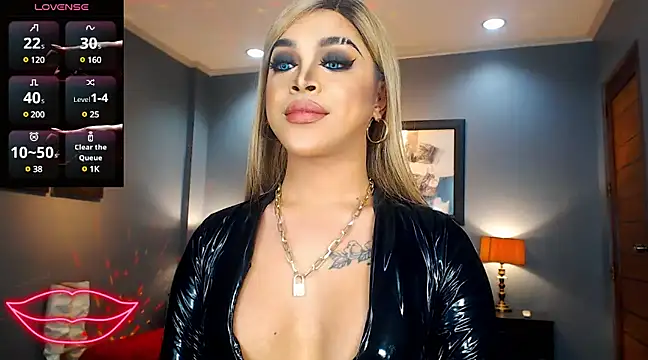 BitchyTYRA online show from February 2025 06:17:02 AM