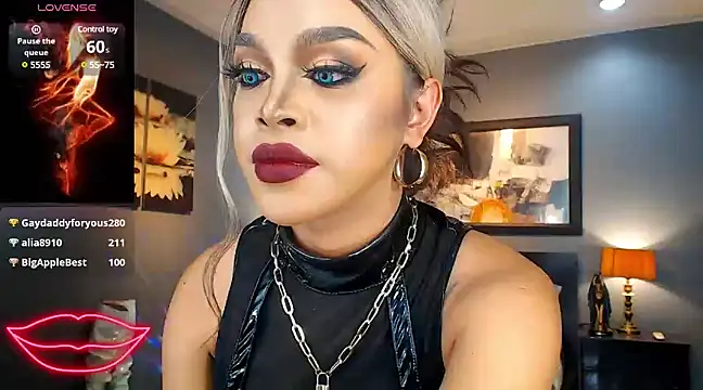 BitchyTYRA online show from February 2025 06:46:02 AM