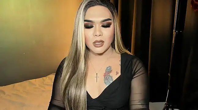 Snapshot of VictoriaEliz chatting on March 2025 04:54:01 PM VictoriaEliz online show from March 2025 04:54:01 PM