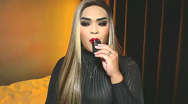 Snapshot of VictoriaEliz chatting on December 2024 10:50:01 PM VictoriaEliz online show from December 2024 10:50:01 PM