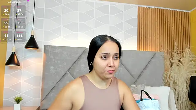 Snapshot of Sammy_Fit_ chatting on November 2025 12:37:02 PM Sammy Fit online show from November 2025 12:37:02 PM