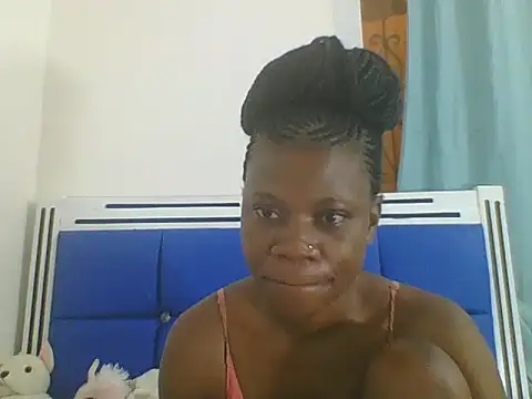 Sweetbaby004 online show from September 2025 01:18:02 PM