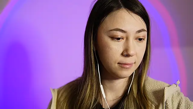 chibi moon  online show from February 2025 06:15:02 PM