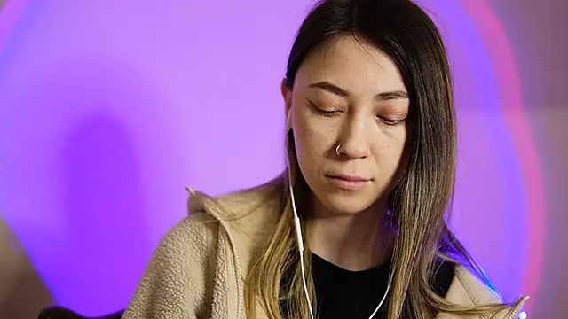 chibi moon  online show from January 2025 05:56:02 PM