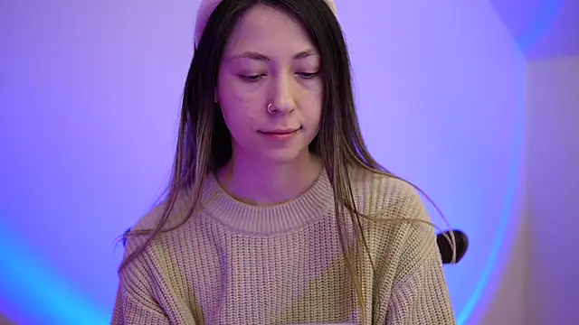 chibi moon  online show from March 2025 10:20:01 PM