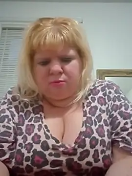 Snapshot of JemJensen30 chatting on May 2026 01:33:01 AM JemJensen30 online show from May 2026 01:33:01 AM
