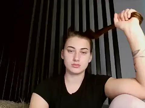 Snapshot of Natalia_Daysie chatting on December 2024 04:25:01 PM Natalia Daysie online show from December 2024 04:25:01 PM