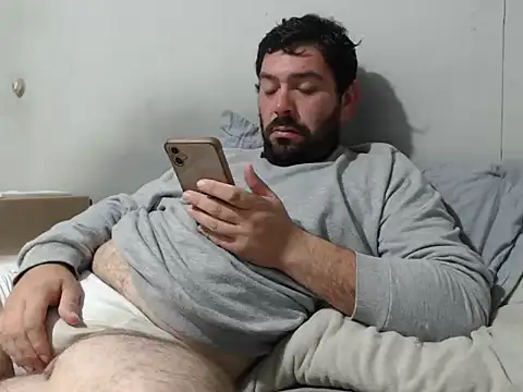 lucasprloco online show from September 2025 10:46:02 PM