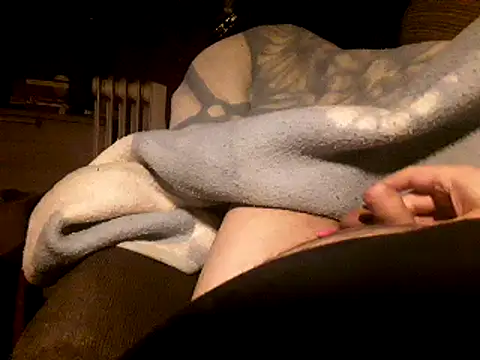 ciruelo1 online show from February 2025 08:34:02 PM