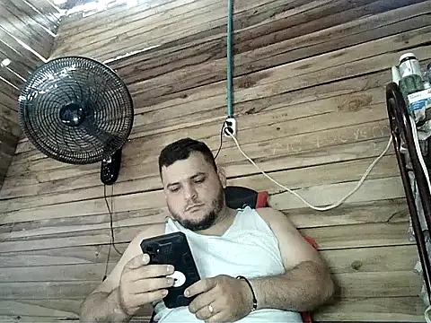 Arcangel 05 online show from May 2026 03:31:02 PM