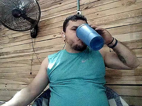 Arcangel 05 online show from May 2026 04:04:02 PM