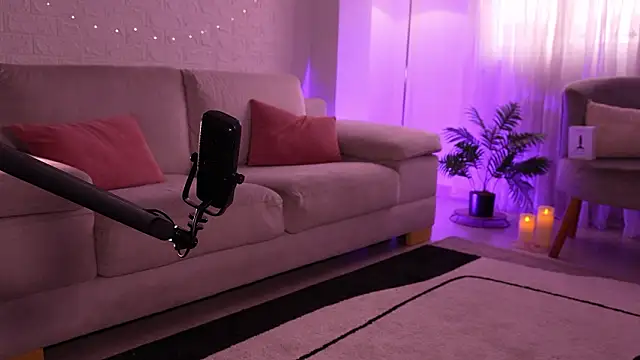 GiaFaaris online show from March 2026 06:53:02 PM