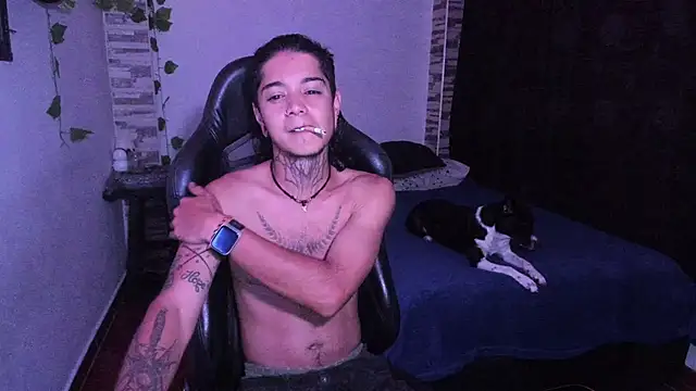 Snapshot of saad_man chatting on October 2025 02:12:02 AM saad man online show from October 2025 02:12:02 AM