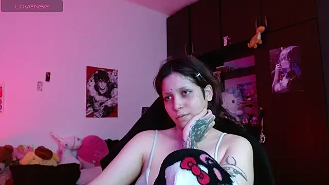 MaryJannes online show from May 2026 02:23:01 PM