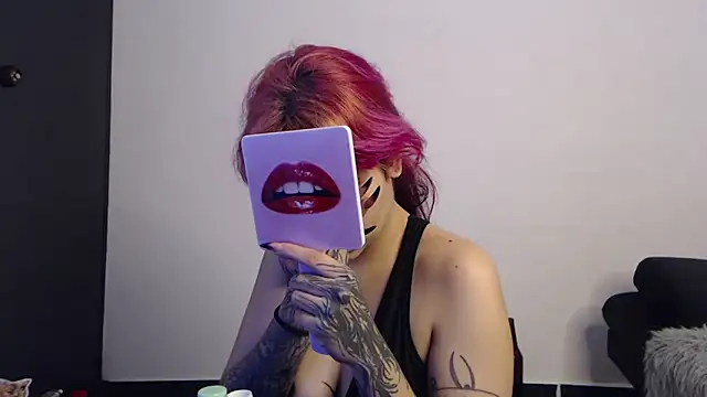 MaryJannes online show from October 2025 08:56:01 PM