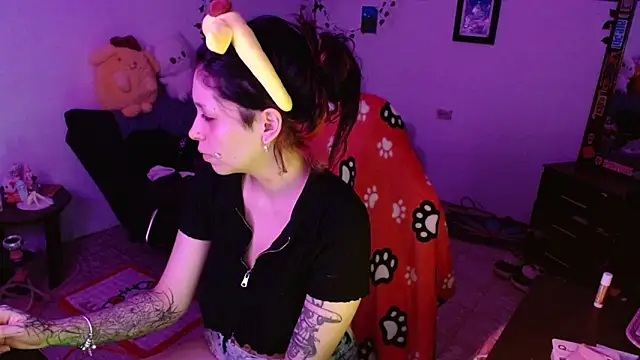 MaryJannes online show from April 2026 05:11:01 AM