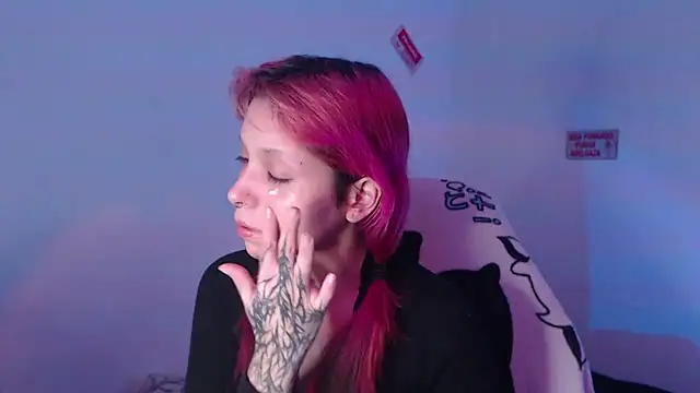 MaryJannes online show from October 2025 06:34:01 AM