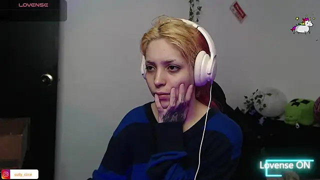 MaryJannes online show from December 2025 03:14:02 PM